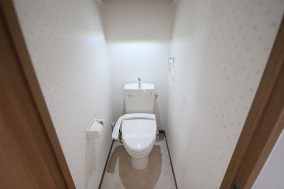 トイレ　※別部屋の写真です