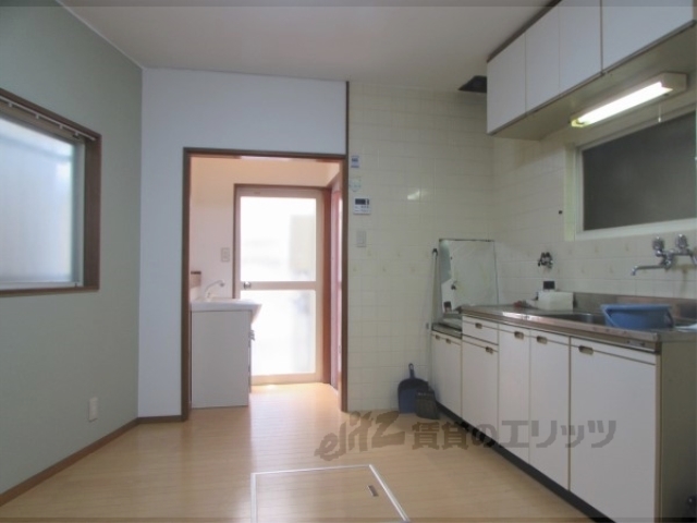 居室・リビング　洋室