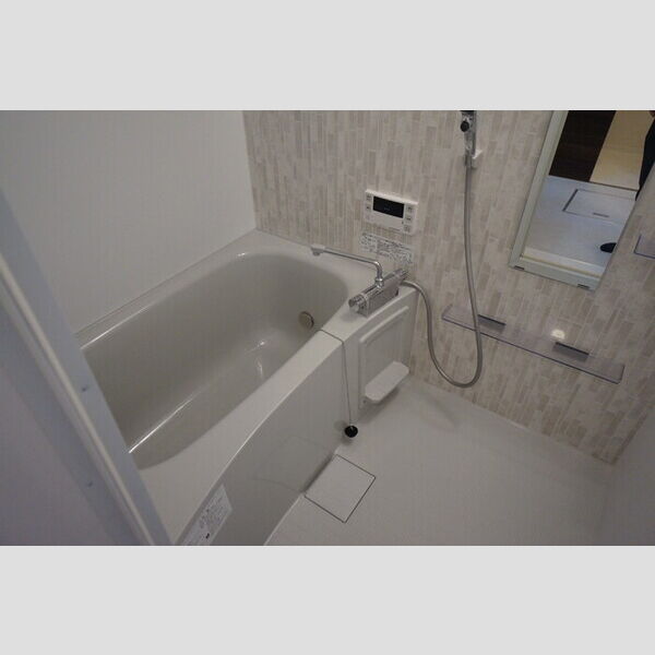 バス・シャワールーム　浴室