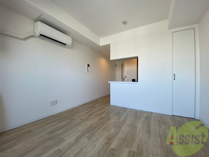 居室・リビング　広くてきれいなリビングです！快適に過ごせそうですね。