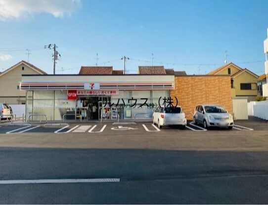 コンビニ　セブンイレブン堺学園町店（コンビニ）まで660m