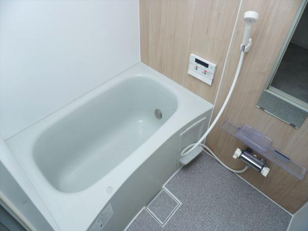 バス・シャワールーム　浴室