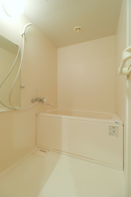 バス・シャワールーム　図面と現状に相違がある場合には現状を優先