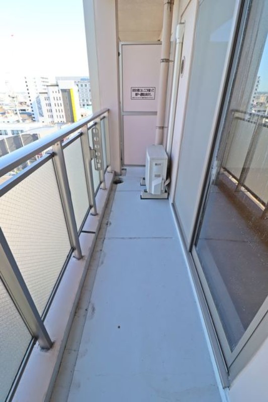 バルコニー　図面と現状に相違がある場合には現状を優先