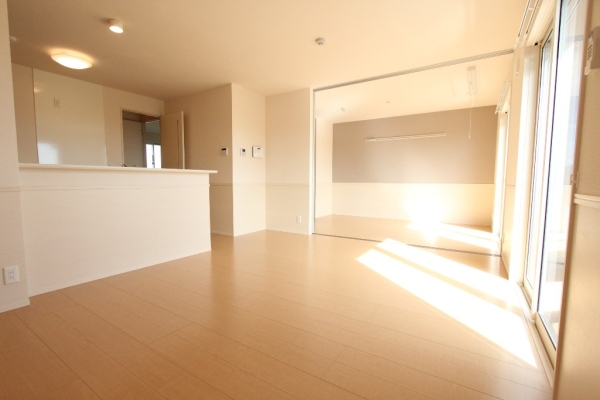 居室・リビング　日当たり良好LDK13.9帖