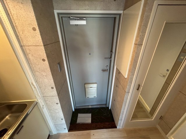 玄関　落ち着いた玄関です