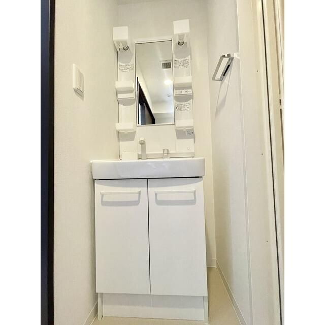 洗面設備　脱衣スペースもあります