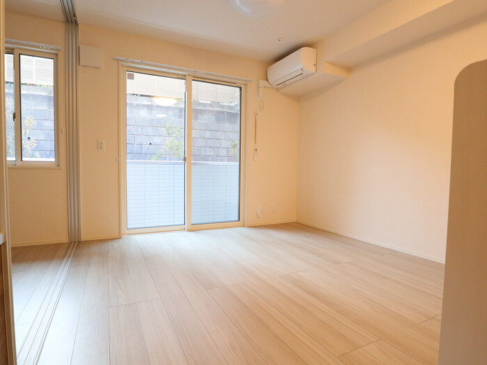 居室・リビング　使いやすい居間です