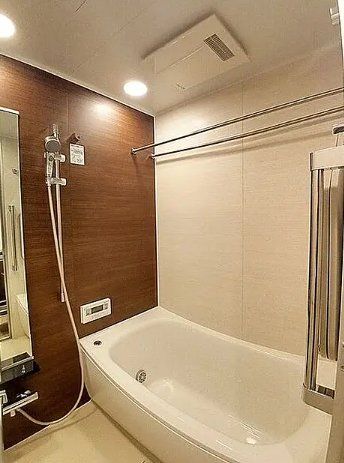 バス・シャワールーム　バス