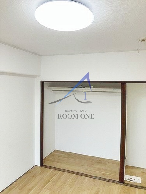 居室・リビング　洋室のお部屋です。