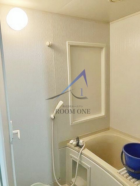 バス・シャワールーム　お風呂です。