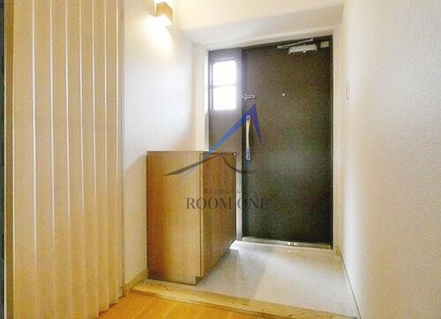 玄関　玄関です。