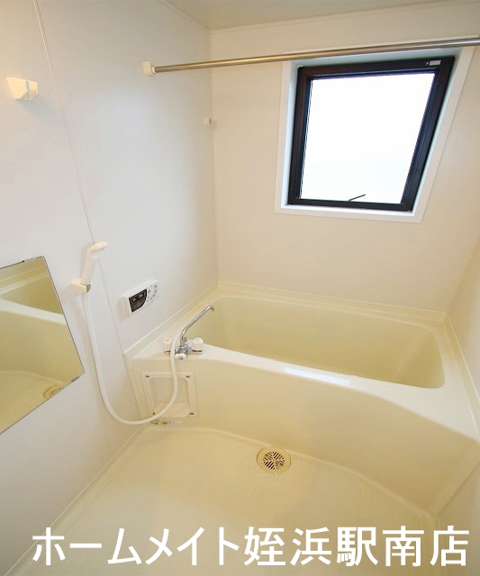 バス・シャワールーム　★お早めにお電話下さい★参考写真