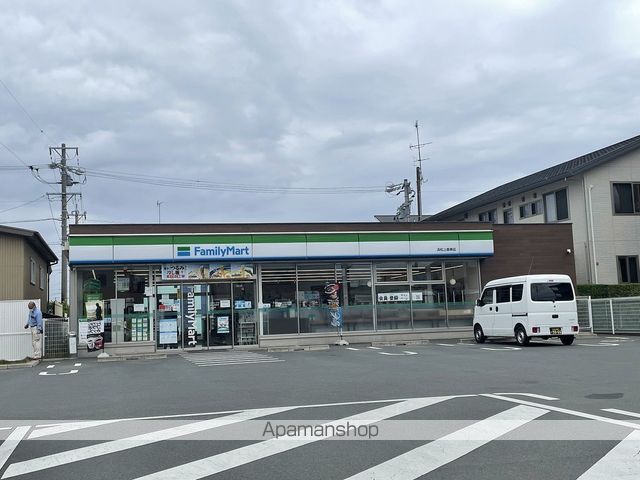 コンビニ　ファミリーマート浜松上島東店（コンビニ）まで580m