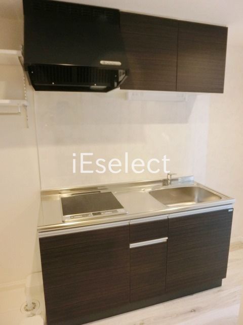 キッチン　２口コンロ付きのシステムキッチンシューズ