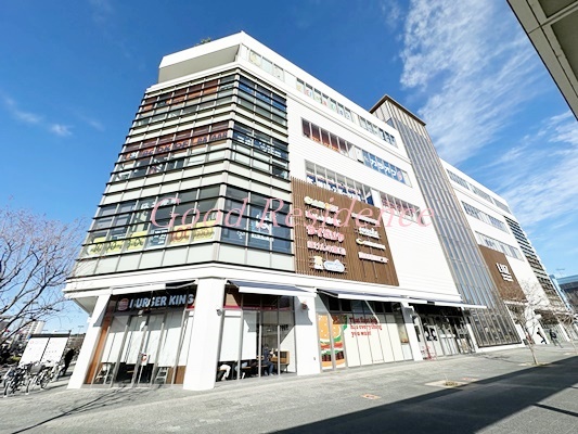 ショッピングセンター　Luz湘南辻堂（ショッピングセンター）まで829m