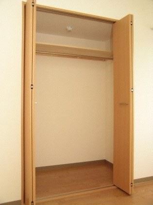 収納　クローゼット