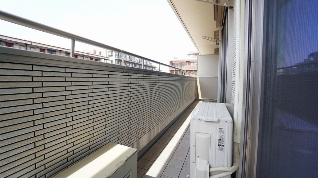 バルコニー　バルコニー