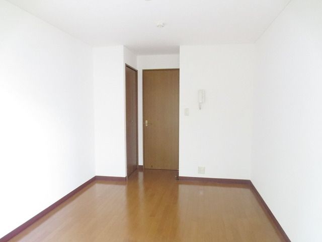 居室・リビング　★６帖の洋室★