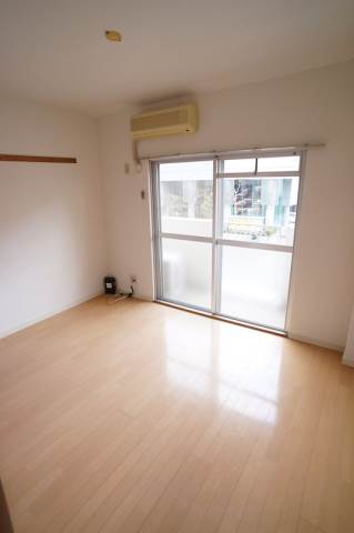 居室・リビング　別号室イメージ