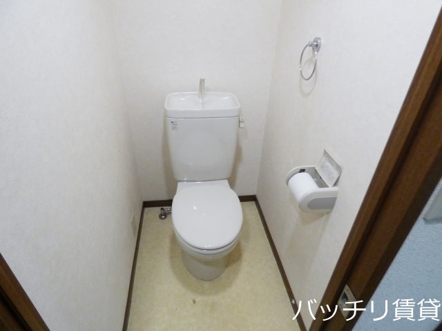 トイレ　写真は同シリーズタイプの為、現状優先になります。
