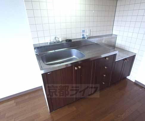 キッチン　２口コンロ設置可です・