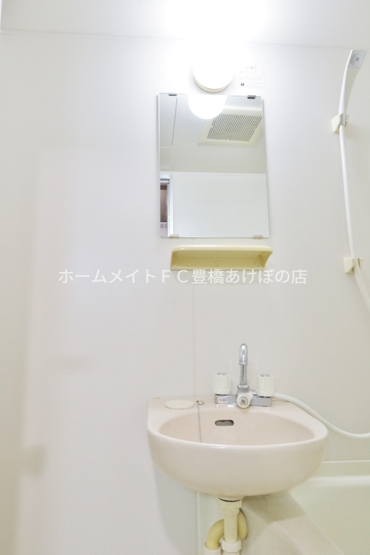 洗面設備　同型別部屋写真