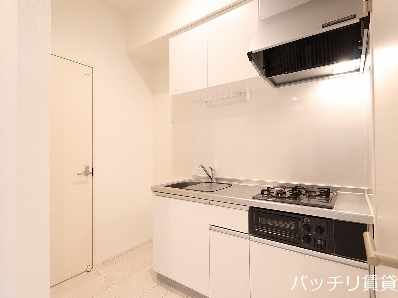 キッチン　画像は、同型タイプの為、現状を優先いたします。