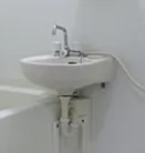 洗面設備　※別部屋の参考写真です。