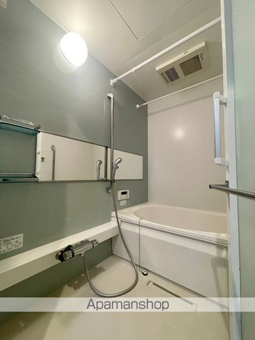 バス・シャワールーム　同建物別部屋写真