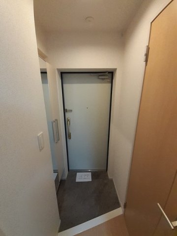 玄関　落ち着いた玄関です
