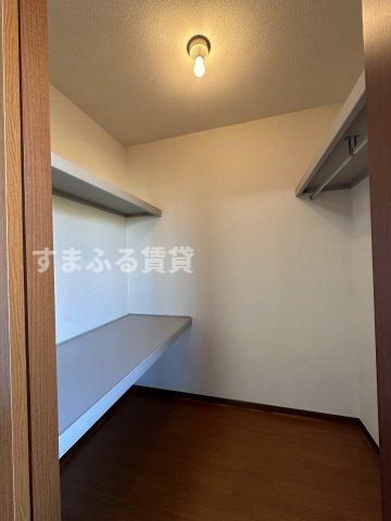 収納　202
