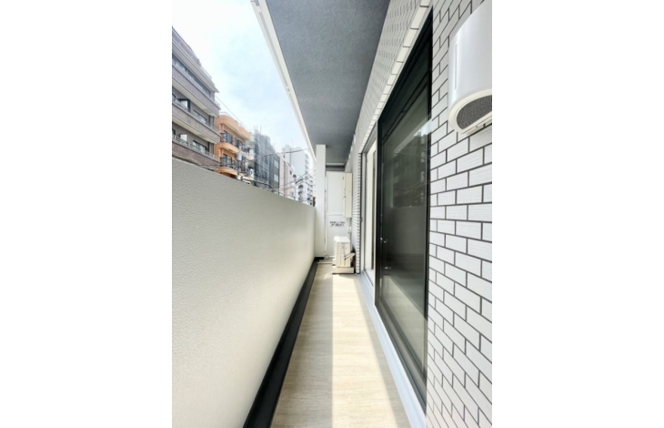 バルコニー　※別部屋の参考写真です。