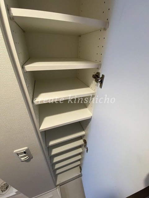 玄関　シューズボックス付き