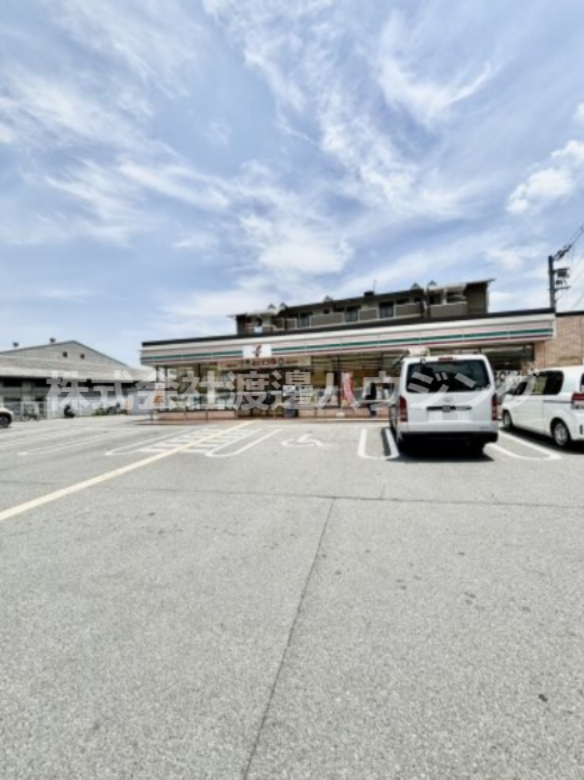 コンビニ　セブンイレブン　寝屋川仁和寺町店（コンビニ）まで315m