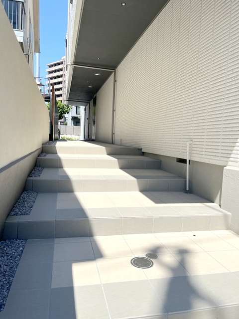エントランス　エントランス