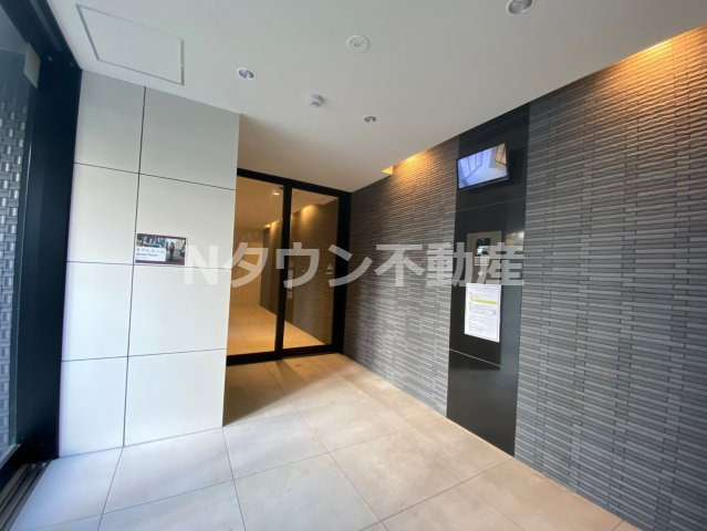 エントランス　建物の内部です