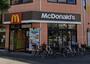 飲食店　マクドナルド 東三国駅前店（飲食店）まで590m