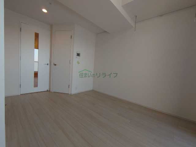 居室・リビング　別部屋参考写真となります