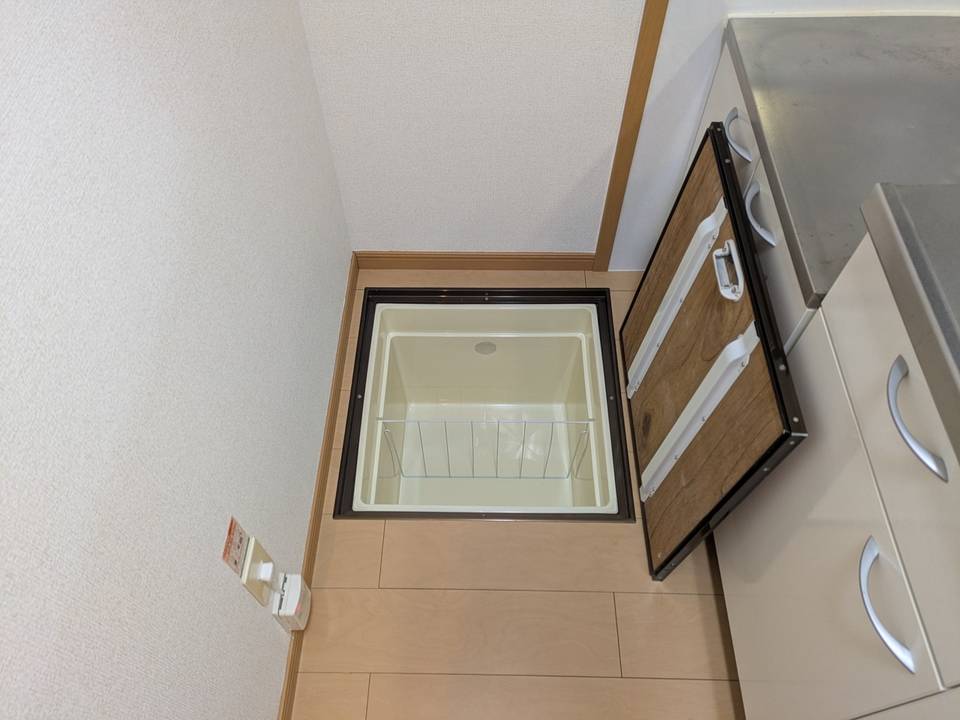 収納　床下収納