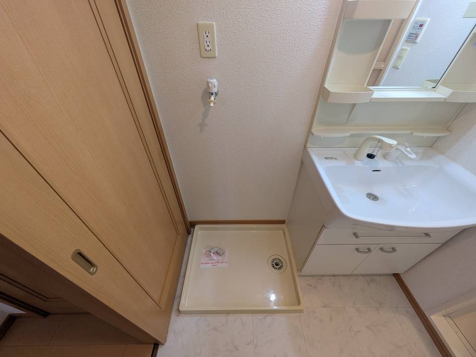 その他設備　洗濯機置場