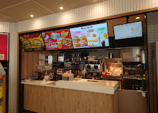 飲食店　マクドナルドイオン野田店（飲食店）まで171m