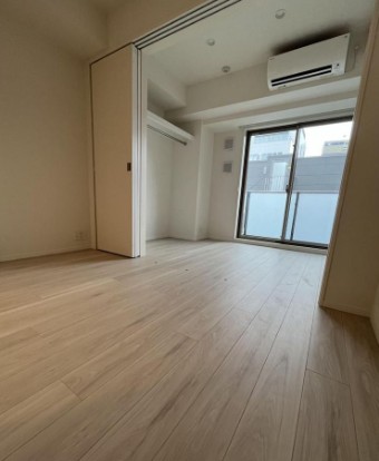 居室・リビング　写真は同タイプ住居です。