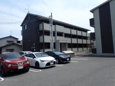 建物外観　外観写真（昼）