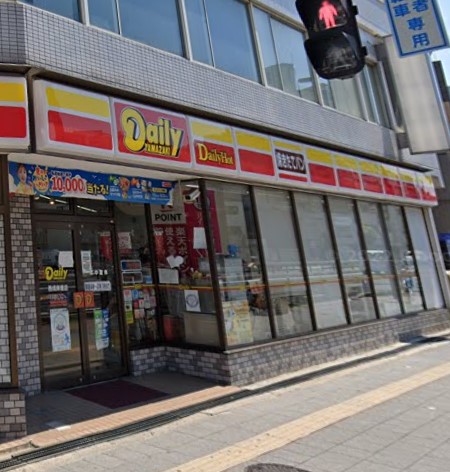 コンビニ　デイリーヤマザキ 西成岸里店（コンビニ）まで72m