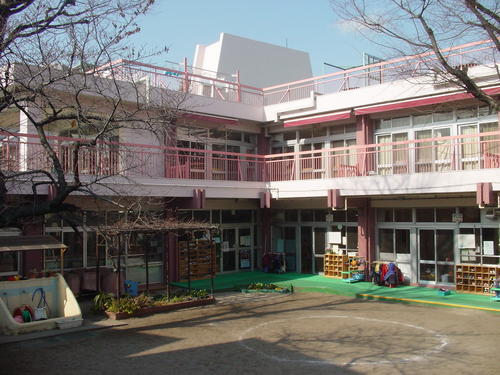 幼稚園・保育園　高南保育園（幼稚園・保育園）まで160m