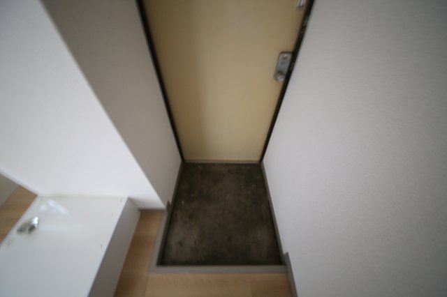 サンハイツ山中の玄関写真