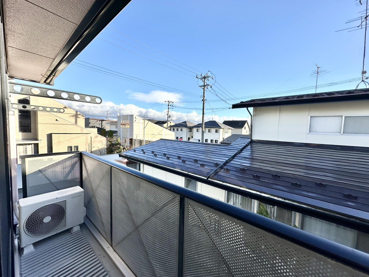 バルコニー　日当たり良好