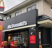飲食店　マクドナルド 神戸大開通店（飲食店）まで538m