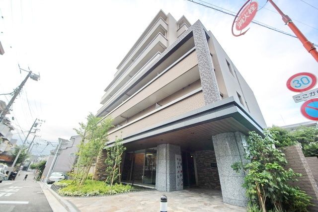 建物外観　★外観★